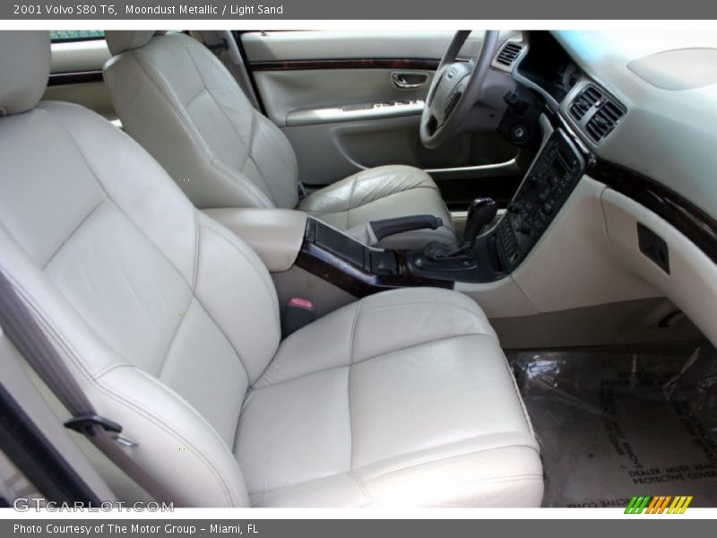  2001 S80 T6 Light Sand Interior