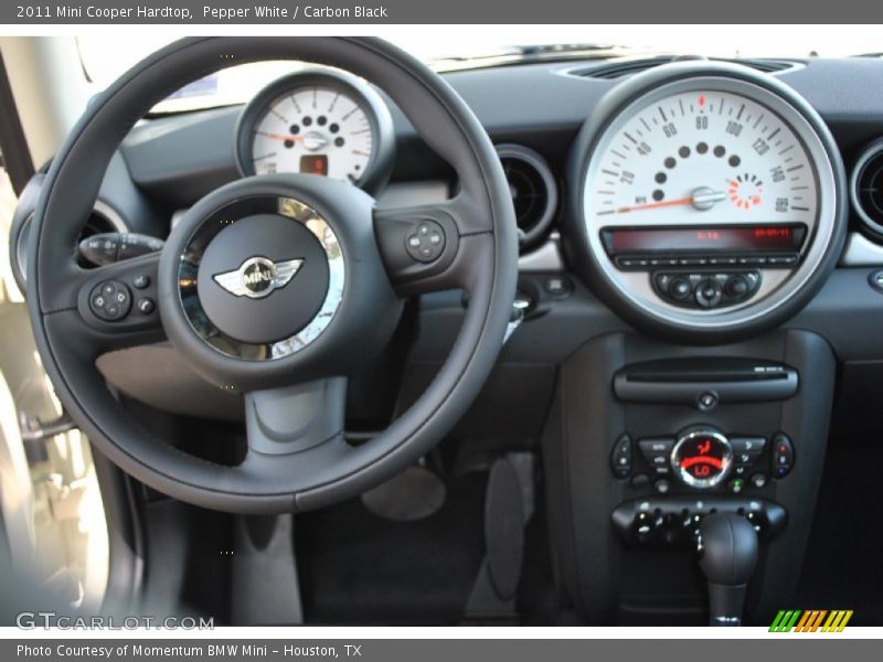 Pepper White / Carbon Black 2011 Mini Cooper Hardtop