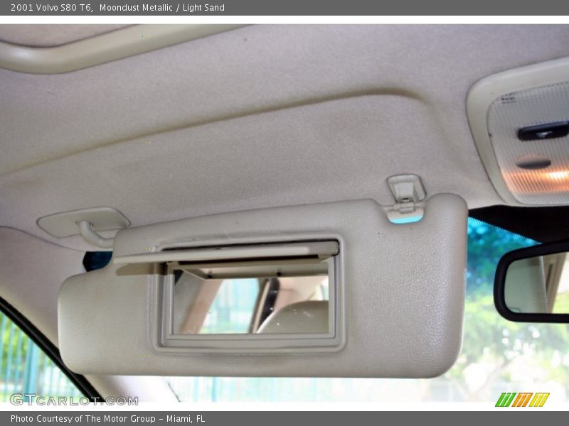 Moondust Metallic / Light Sand 2001 Volvo S80 T6