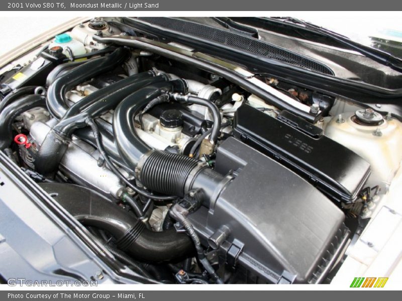 Moondust Metallic / Light Sand 2001 Volvo S80 T6