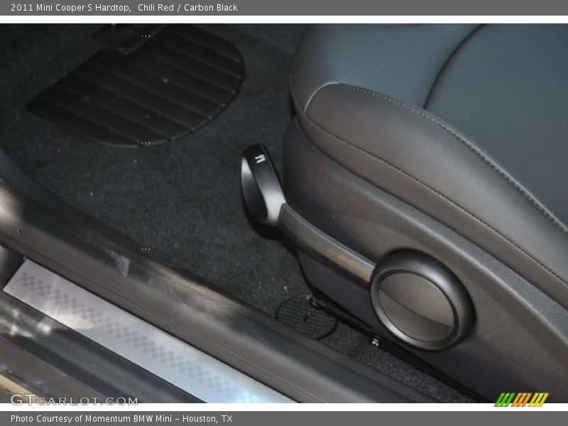 Chili Red / Carbon Black 2011 Mini Cooper S Hardtop