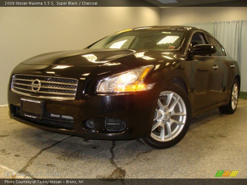 Super Black / Charcoal 2009 Nissan Maxima 3.5 S