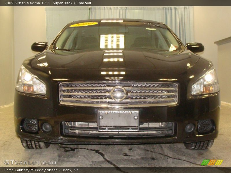 Super Black / Charcoal 2009 Nissan Maxima 3.5 S