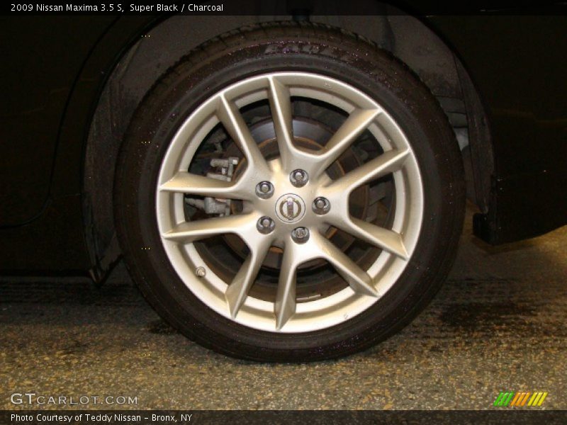 Super Black / Charcoal 2009 Nissan Maxima 3.5 S