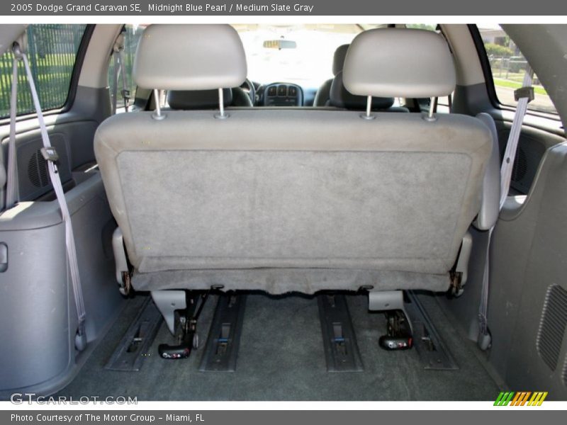 Midnight Blue Pearl / Medium Slate Gray 2005 Dodge Grand Caravan SE