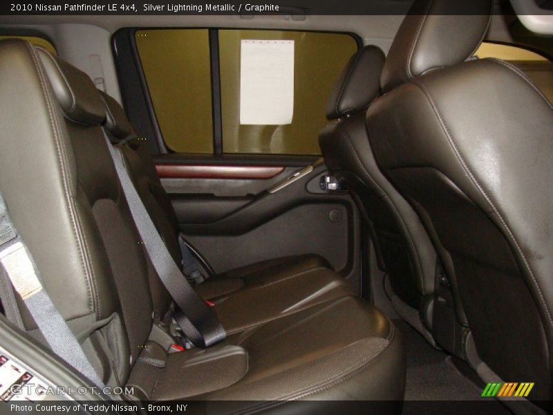 Silver Lightning Metallic / Graphite 2010 Nissan Pathfinder LE 4x4