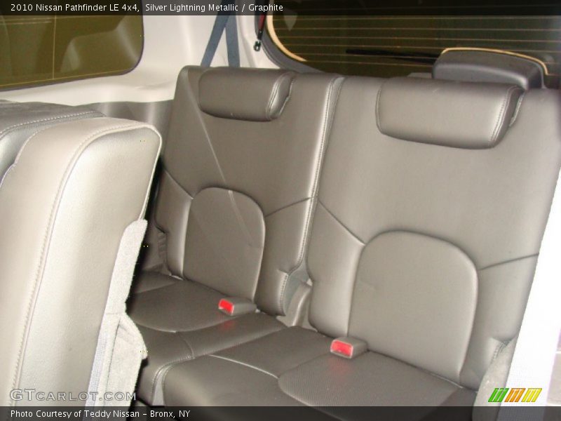 Silver Lightning Metallic / Graphite 2010 Nissan Pathfinder LE 4x4