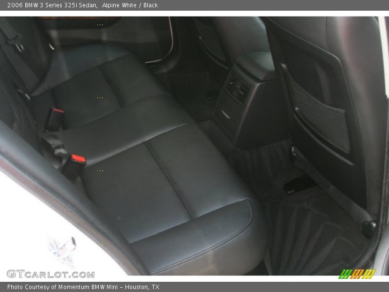 Alpine White / Black 2006 BMW 3 Series 325i Sedan