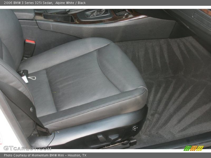 Alpine White / Black 2006 BMW 3 Series 325i Sedan