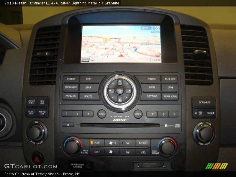Silver Lightning Metallic / Graphite 2010 Nissan Pathfinder LE 4x4