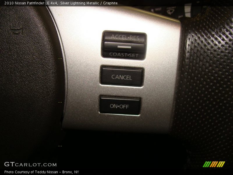 Silver Lightning Metallic / Graphite 2010 Nissan Pathfinder LE 4x4