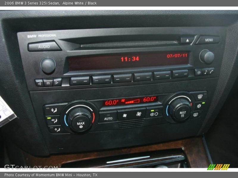 Alpine White / Black 2006 BMW 3 Series 325i Sedan