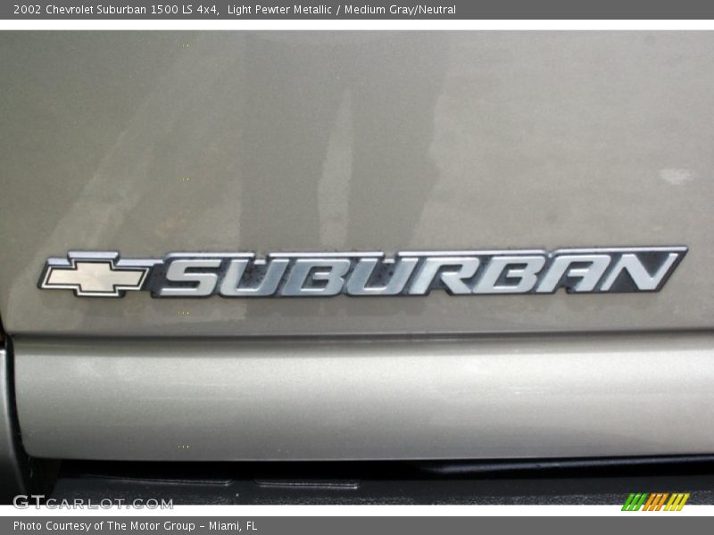 Light Pewter Metallic / Medium Gray/Neutral 2002 Chevrolet Suburban 1500 LS 4x4