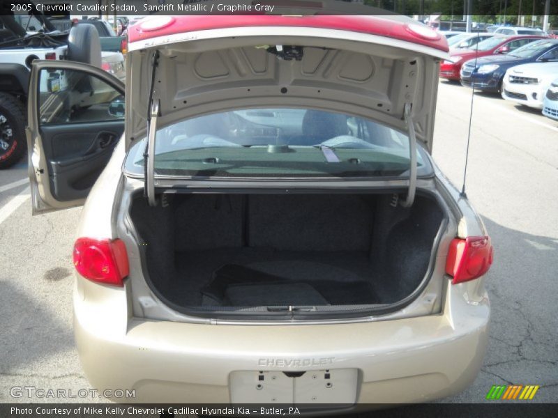 Sandrift Metallic / Graphite Gray 2005 Chevrolet Cavalier Sedan