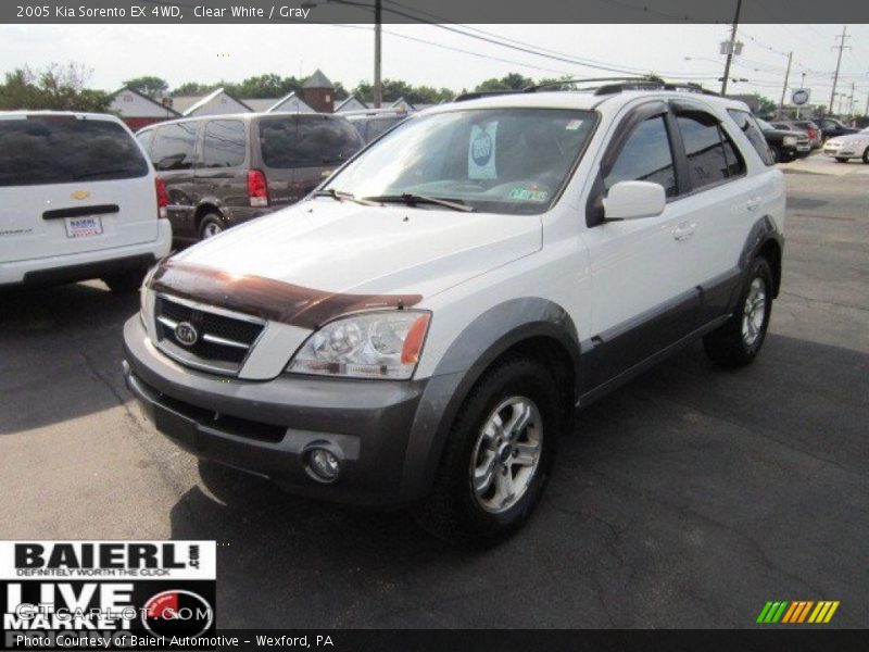 Clear White / Gray 2005 Kia Sorento EX 4WD