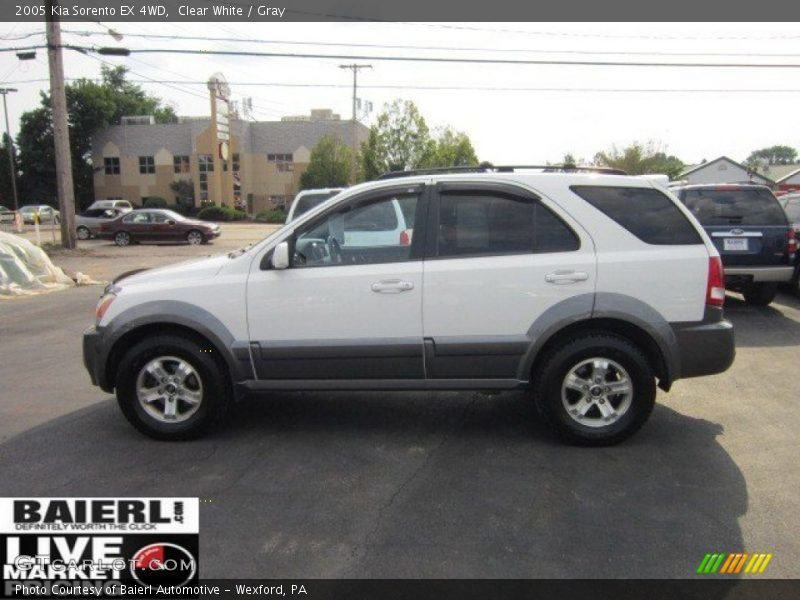 Clear White / Gray 2005 Kia Sorento EX 4WD