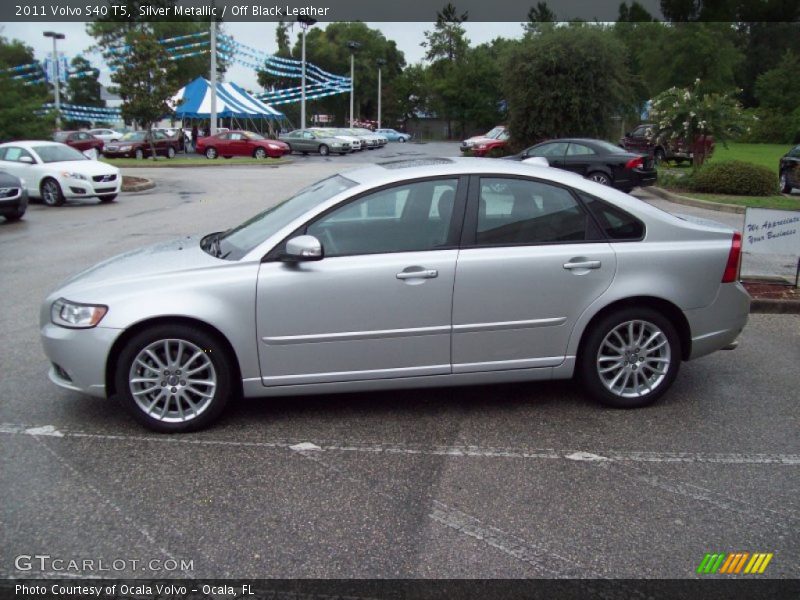 Silver Metallic / Off Black Leather 2011 Volvo S40 T5