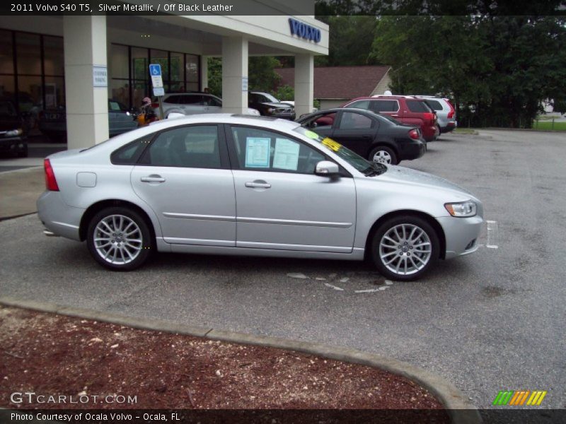 Silver Metallic / Off Black Leather 2011 Volvo S40 T5