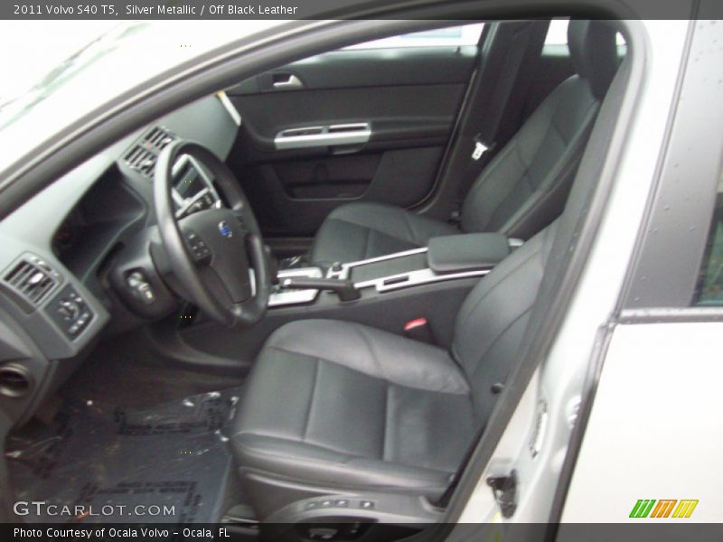 Silver Metallic / Off Black Leather 2011 Volvo S40 T5