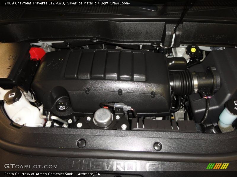 Silver Ice Metallic / Light Gray/Ebony 2009 Chevrolet Traverse LTZ AWD