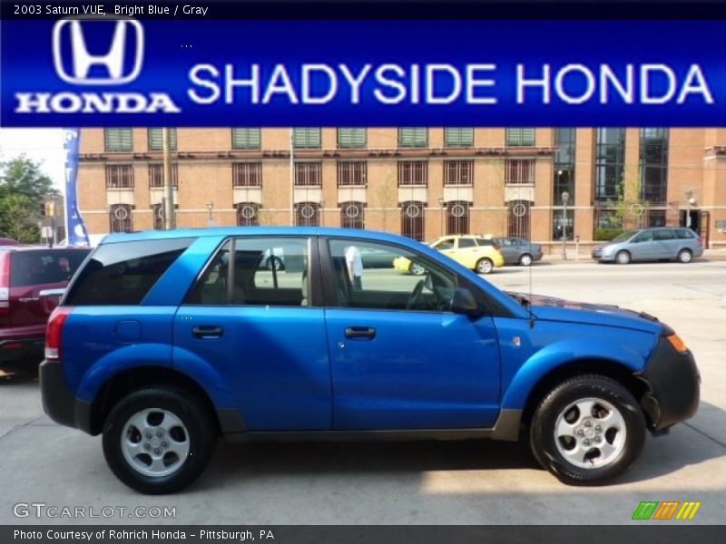 Bright Blue / Gray 2003 Saturn VUE