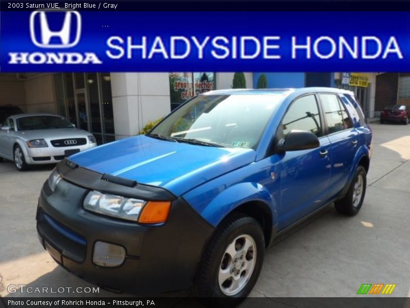 Bright Blue / Gray 2003 Saturn VUE