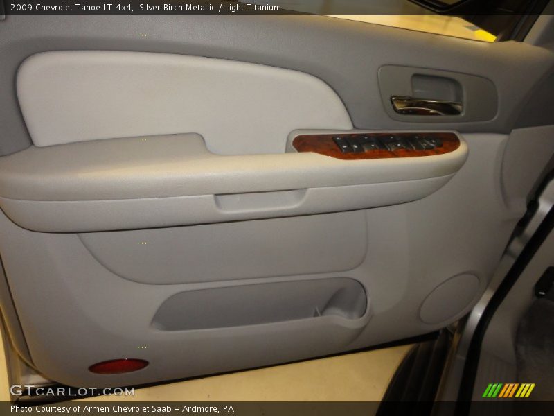Silver Birch Metallic / Light Titanium 2009 Chevrolet Tahoe LT 4x4