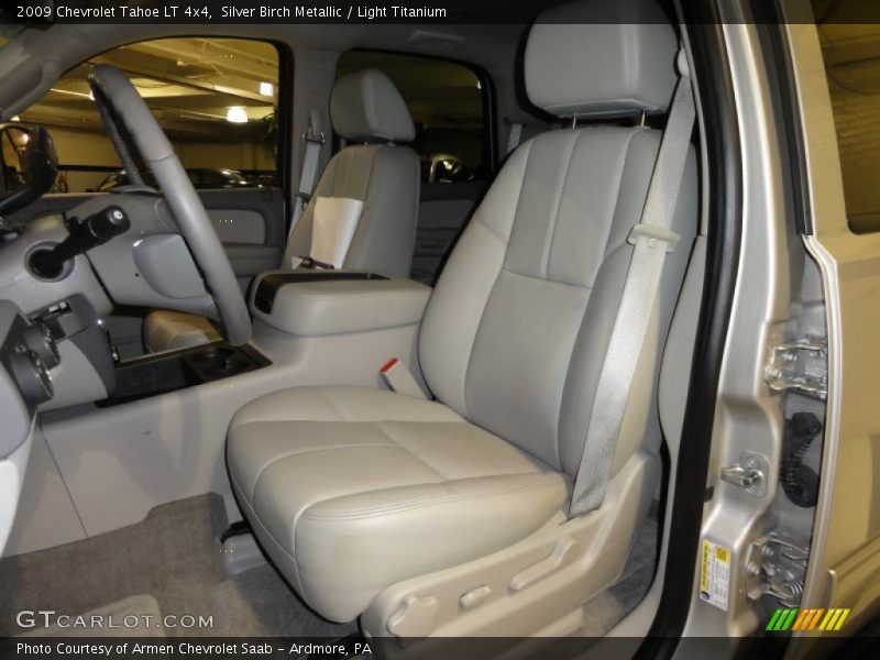Silver Birch Metallic / Light Titanium 2009 Chevrolet Tahoe LT 4x4
