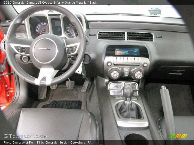 Dashboard of 2010 Camaro SS Coupe