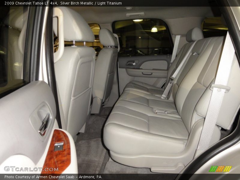 Silver Birch Metallic / Light Titanium 2009 Chevrolet Tahoe LT 4x4