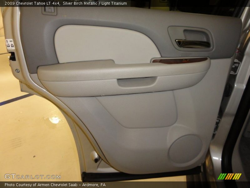 Silver Birch Metallic / Light Titanium 2009 Chevrolet Tahoe LT 4x4