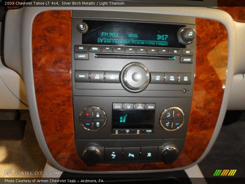 Silver Birch Metallic / Light Titanium 2009 Chevrolet Tahoe LT 4x4
