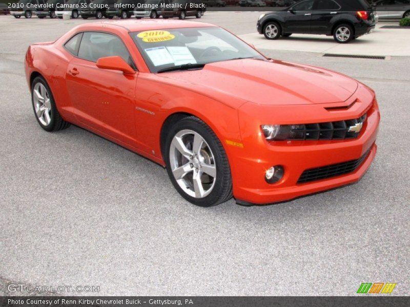Front 3/4 View of 2010 Camaro SS Coupe