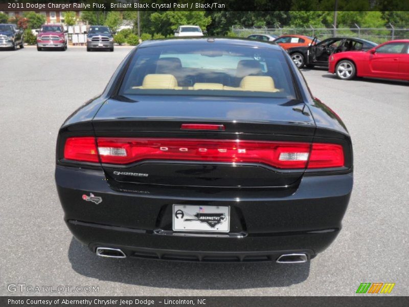 Brilliant Black Crystal Pearl / Black/Tan 2011 Dodge Charger Rallye Plus