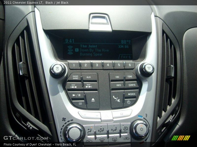 Black / Jet Black 2011 Chevrolet Equinox LT