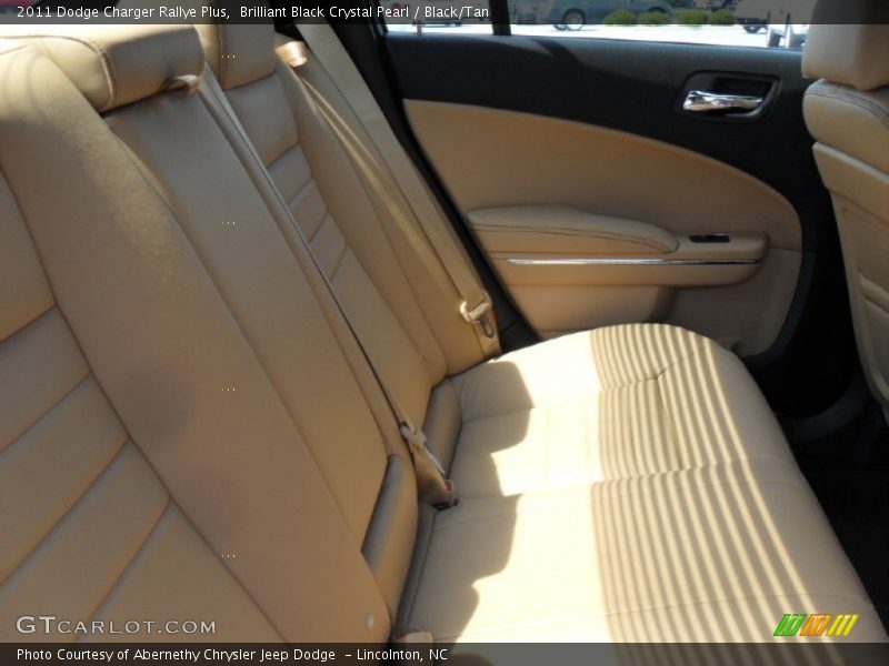 Brilliant Black Crystal Pearl / Black/Tan 2011 Dodge Charger Rallye Plus