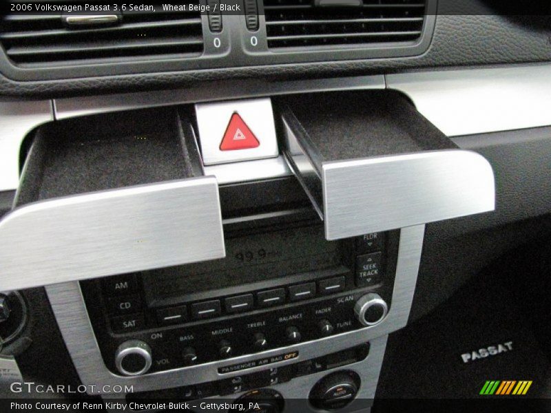 Wheat Beige / Black 2006 Volkswagen Passat 3.6 Sedan