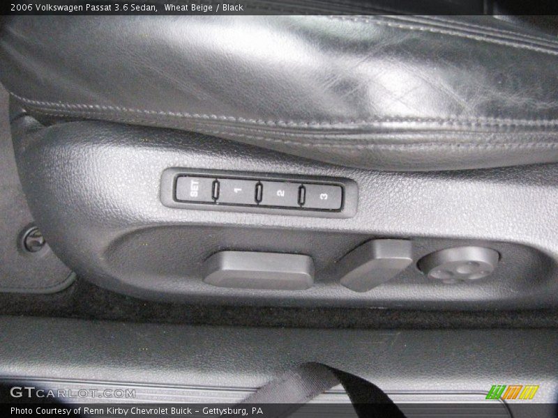 Wheat Beige / Black 2006 Volkswagen Passat 3.6 Sedan