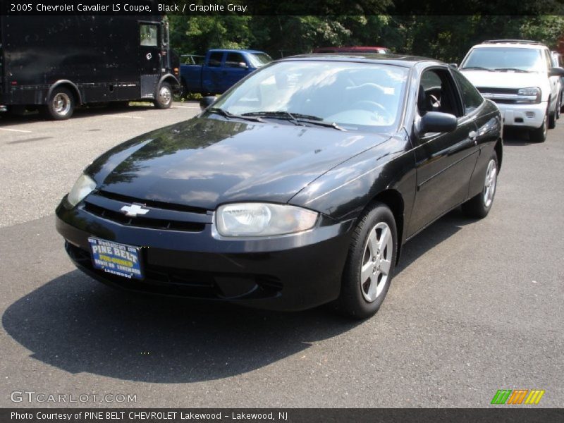 Black / Graphite Gray 2005 Chevrolet Cavalier LS Coupe