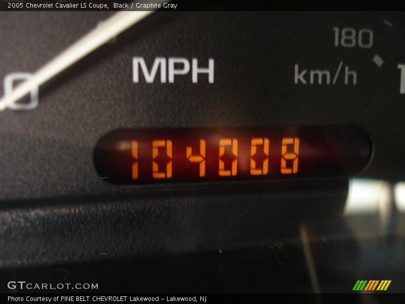 Black / Graphite Gray 2005 Chevrolet Cavalier LS Coupe