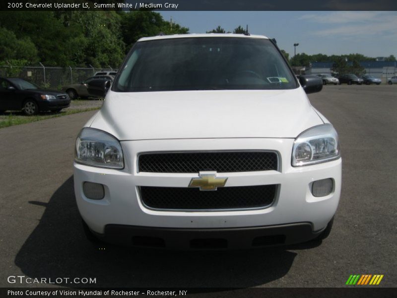 Summit White / Medium Gray 2005 Chevrolet Uplander LS