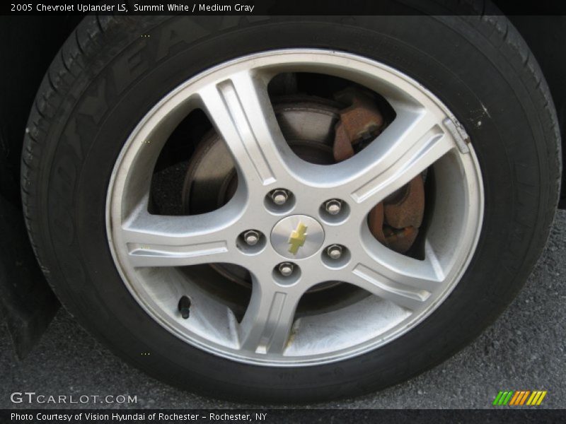 Summit White / Medium Gray 2005 Chevrolet Uplander LS