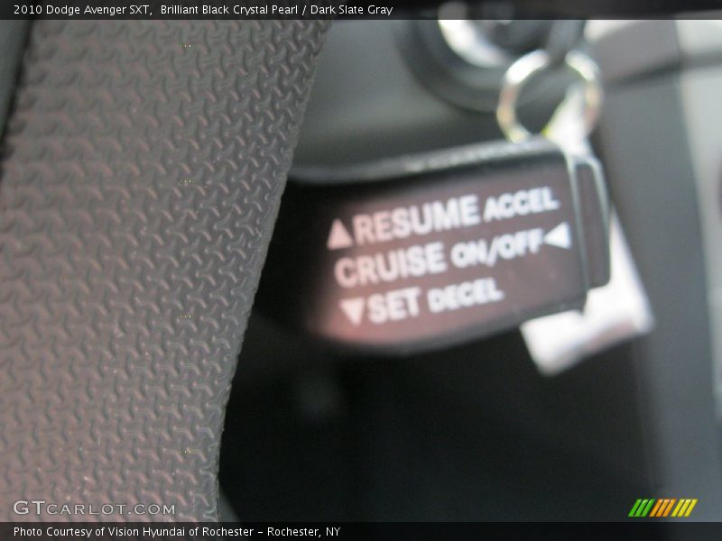 Brilliant Black Crystal Pearl / Dark Slate Gray 2010 Dodge Avenger SXT