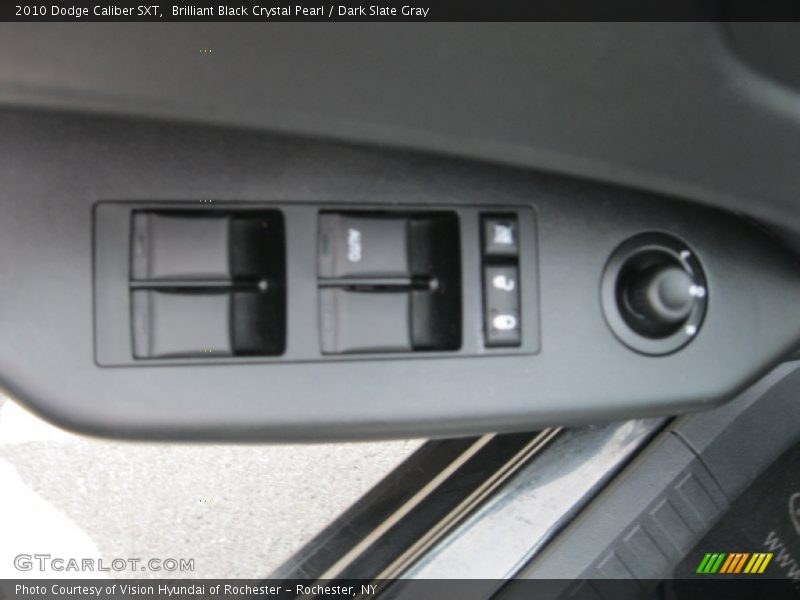 Brilliant Black Crystal Pearl / Dark Slate Gray 2010 Dodge Caliber SXT
