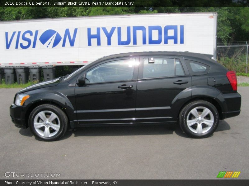 Brilliant Black Crystal Pearl / Dark Slate Gray 2010 Dodge Caliber SXT
