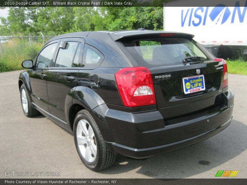 Brilliant Black Crystal Pearl / Dark Slate Gray 2010 Dodge Caliber SXT