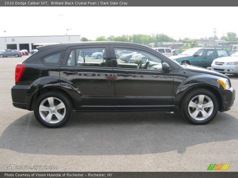 Brilliant Black Crystal Pearl / Dark Slate Gray 2010 Dodge Caliber SXT