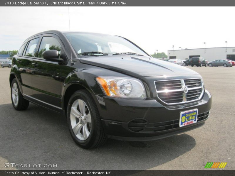 Brilliant Black Crystal Pearl / Dark Slate Gray 2010 Dodge Caliber SXT
