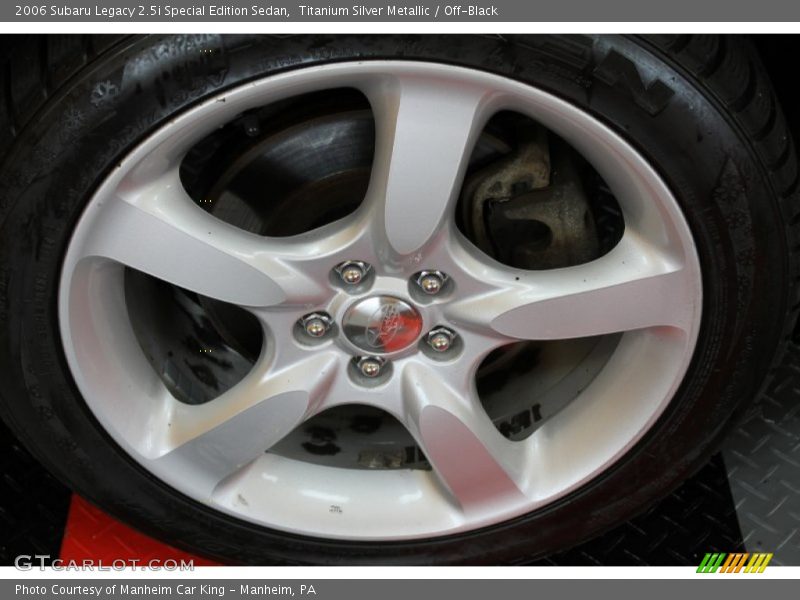 Titanium Silver Metallic / Off-Black 2006 Subaru Legacy 2.5i Special Edition Sedan