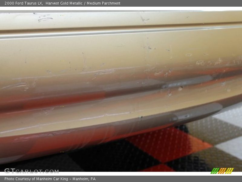 Harvest Gold Metallic / Medium Parchment 2000 Ford Taurus LX